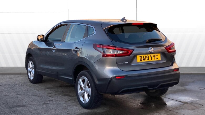 Nissan Qashqai 1.3 DiG-T Acenta Premium 5dr Petrol Hatchback